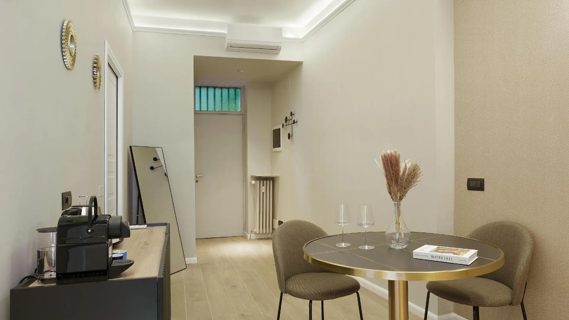 Maison Garibaldi - Lanza, Moscova, Duomo Milano 0*,